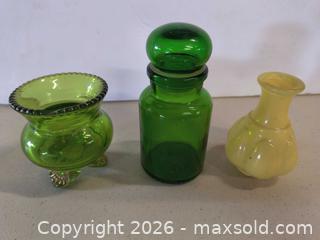 MaxSold Auction: Set of 3 Vintage Small Yellow & Green Glass Vases/bottle - Lakeshore (Ontario, Canada) PARTNER MANAGED Downsizing Online Auction - County Road 42