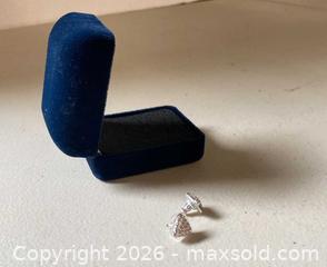 MaxSold Auction: Silver-Tone Triangle Stud Earrings with Screw Backs - Lakeshore (Ontario, Canada) PARTNER MANAGED Downsizing Online Auction - County Road 42