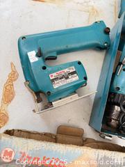 MaxSold Auction: Group lot Makita, cordless hand tools - Concord (California, USA) SELLER MANAGED Estate Sale Online Auction - Landana Drive