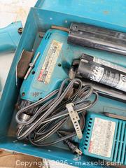 MaxSold Auction: Group lot Makita, cordless hand tools - Concord (California, USA) SELLER MANAGED Estate Sale Online Auction - Landana Drive