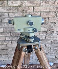 MaxSold Auction: Vintage Carl Zeiss Jena surveyor's level with tripod.  Made in Germany.  Model Ni025 - Oshawa (Ontario, Canada) SELLER MANAGED Estate Sale Online Auction - Salisbury Street