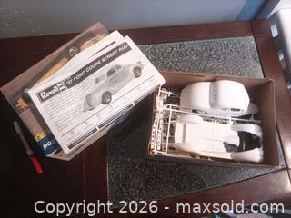 MaxSold Auction: Revell 1:24 '37 Ford Coupe Street Rod Plastic Model Kit - Township Of Brock (Ontario, Canada) SELLER MANAGED Downsizing Online Auction - Beechwood Avenue