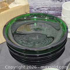 MaxSold Auction: Assorted Clear Glassware & Decor Collection - Hatboro (Pennsylvania, USA) PARTNER MANAGED Estate Sale Online Auction - Jacksonville Road