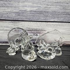 MaxSold Auction: Clear Crystal & Glass Figurines Lot — Elephants, Swans, Birds - Hatboro (Pennsylvania, USA) PARTNER MANAGED Estate Sale Online Auction - Jacksonville Road