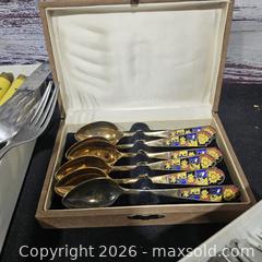 MaxSold Auction: Colorful Stainless Steel Flatware Set Made in France - Hatboro (Pennsylvania, USA) PARTNER MANAGED Estate Sale Online Auction - Jacksonville Road