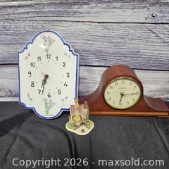 MaxSold Auction: Lot of 3 Vintage Wall, Mantel and Novelty Clocks - Hatboro (Pennsylvania, USA) PARTNER MANAGED Estate Sale Online Auction - Jacksonville Road