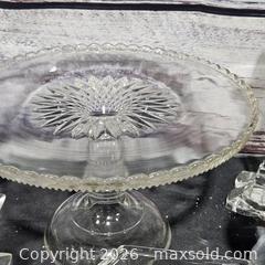 MaxSold Auction: Lot of 6-10 Clear Glass Decorative Bowls & Serving Pieces Orrefors - Hatboro (Pennsylvania, USA) PARTNER MANAGED Estate Sale Online Auction - Jacksonville Road