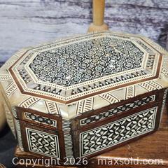 MaxSold Auction: Lot of Small Wooden and Shell Decorative Jewelry/Trinket Boxes Marquetry Mother of Pearl Jewelry Box - Hatboro (Pennsylvania, USA) PARTNER MANAGED Estate Sale Online Auction - Jacksonville Road