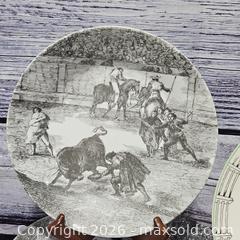 MaxSold Auction: Porcelain Dinner Plate Charger, Black & White Hunting Scene (9-10") - Hatboro (Pennsylvania, USA) PARTNER MANAGED Estate Sale Online Auction - Jacksonville Road