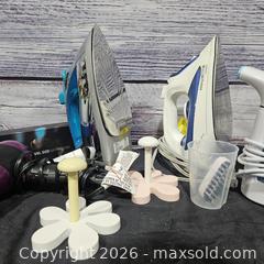 MaxSold Auction: Rowenta & Sunbeam Steam Iron and Steamers - White & Blue - Hatboro (Pennsylvania, USA) PARTNER MANAGED Estate Sale Online Auction - Jacksonville Road