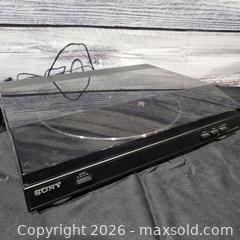 MaxSold Auction: Sony Black Turntable Record Player PS-LX300USB - Hatboro (Pennsylvania, USA) PARTNER MANAGED Estate Sale Online Auction - Jacksonville Road