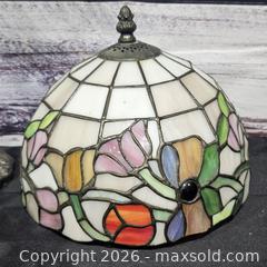 MaxSold Auction: Tiffany-Style Stained Glass Shade & Wall Sconces (Lot) - Hatboro (Pennsylvania, USA) PARTNER MANAGED Estate Sale Online Auction - Jacksonville Road