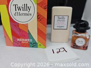 MaxSold Auction: Twilly d'Hermes minis and sample  - Hatboro (Pennsylvania, USA) PARTNER MANAGED Estate Sale Online Auction - Jacksonville Road