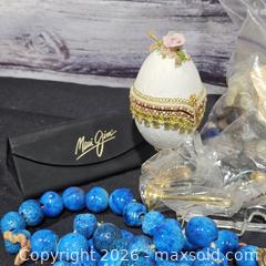 MaxSold Auction: Vintage Multicolor Costume Jewelry Lot — Necklaces, Pins, Buttons Maui Jim Sunglass Case - Hatboro (Pennsylvania, USA) PARTNER MANAGED Estate Sale Online Auction - Jacksonville Road