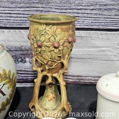 MaxSold Auction: Vintage Pottery & Ceramics Set — Ceramic, Porcelain, Stoneware (4–6 pcs) - Hatboro (Pennsylvania, USA) PARTNER MANAGED Estate Sale Online Auction - Jacksonville Road