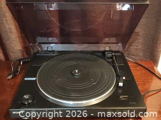 MaxSold Auction: Vintage Sony Full-Automatic Turntable / Record Player, Black - Union City (California, USA) SELLER MANAGED Downsizing Online Auction - Tammy Court