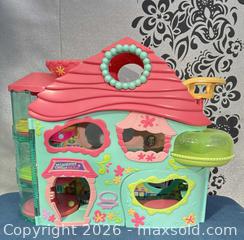 MaxSold Auction: T17 Littlest Pet Shop - Toronto (Ontario, Canada) SELLER MANAGED Downsizing Online Auction -  The Kingsway