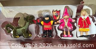 MaxSold Auction: T2 NIB- New Pottery Barn Royal Court Castle Collection Dragon Knight Princess Figures - Toronto (Ontario, Canada) SELLER MANAGED Downsizing Online Auction -  The Kingsway