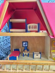 MaxSold Auction: T39 Wooden Dollhouse-  Similar to Plan Toys  - Toronto (Ontario, Canada) SELLER MANAGED Downsizing Online Auction -  The Kingsway