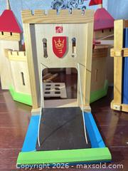 MaxSold Auction: T47 Step 2 Wooden Castle  - Toronto (Ontario, Canada) SELLER MANAGED Downsizing Online Auction -  The Kingsway