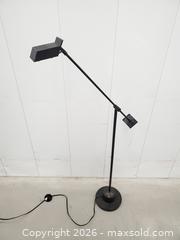 MaxSold Auction: Vintage Boxford Holland Penta Floor Lamp, Black Marble - Toronto (Ontario, Canada) PARTNER MANAGED Downsizing Online Auction - Esandar Drive (STORAGE)