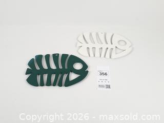 MaxSold Auction: Vintage Copco Enamel Fish Bone Trivets - Toronto (Ontario, Canada) PARTNER MANAGED Downsizing Online Auction - Esandar Drive (STORAGE)
