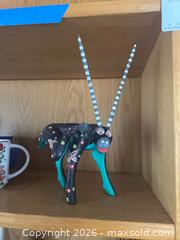 MaxSold Auction: Assorted Decorative Items, pottery and more Contemporary/Casual - Baltimore (Maryland, USA) PARTNER MANAGED Estate Sale Online Auction - Ken Oak Road