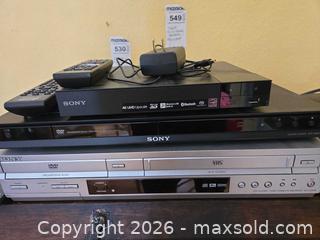 MaxSold Auction: Lot of 4–6 Sony & Roku Players and Remotes - Baltimore (Maryland, USA) PARTNER MANAGED Estate Sale Online Auction - Ken Oak Road