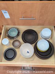 MaxSold Auction: Pottery Dishes - Baltimore (Maryland, USA) PARTNER MANAGED Estate Sale Online Auction - Ken Oak Road