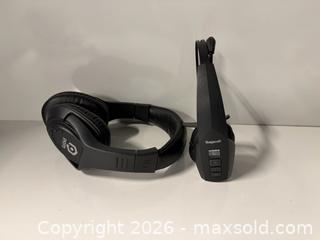 MaxSold Auction: Headphones and more  - Lower Moreland Township (Pennsylvania, USA) SELLER MANAGED Downsizing Online Auction - Huntingdon Pike