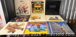 MaxSold Auction: Vinyl records  - Lower Moreland Township (Pennsylvania, USA) SELLER MANAGED Downsizing Online Auction - Huntingdon Pike