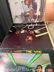 MaxSold Auction: Vinyl records  - Lower Moreland Township (Pennsylvania, USA) SELLER MANAGED Downsizing Online Auction - Huntingdon Pike