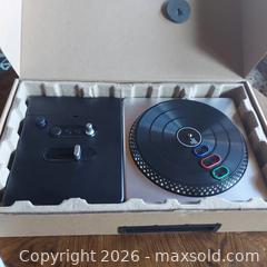 MaxSold Auction: Nintendo WII - DJ Hero Turntable Controller Kit In Box w/ Sealed Game - Toronto (Ontario, Canada) SELLER MANAGED Reseller Online Auction - Cranfield Road
