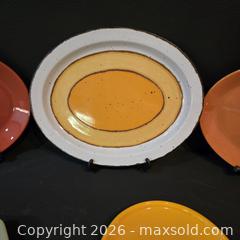 MaxSold Auction: ASSORTED CERAMIC & PORCELAIN TABLEWARE (PLATES, PLATTERS, TRAYS) - Toronto (Ontario, Canada) SELLER MANAGED Downsizing Online Auction - St Edmunds Drive
