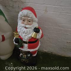 MaxSold Auction: BLOW MOLD SANTA AND SNOWMAN  - Toronto (Ontario, Canada) SELLER MANAGED Downsizing Online Auction - St Edmunds Drive