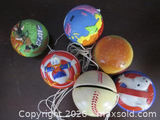 MaxSold Auction: Lot of 6 Multicolor Plastic Yo-Yos with Character Graphics - Toronto (Ontario, Canada) SELLER MANAGED Downsizing Online Auction - St Edmunds Drive