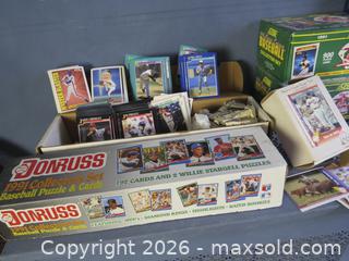 MaxSold Auction: Mixed Baseball Card Collection with Partial Boxes & Sets BLUE JAYS - Toronto (Ontario, Canada) SELLER MANAGED Downsizing Online Auction - St Edmunds Drive