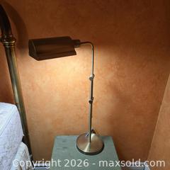 MaxSold Auction: VINTAGE MID CENTURY KOCH AND LOWRY TABLE LAMP - Toronto (Ontario, Canada) SELLER MANAGED Downsizing Online Auction - St Edmunds Drive