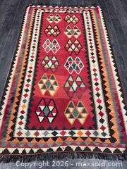 MaxSold Auction: Persian Rug - Vaughan (Ontario, Canada) PARTNER MANAGED Reseller Online Auction - Steeles Avenue West