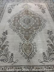 MaxSold Auction: Tabriz rug - Markham (Ontario, Canada) PARTNER MANAGED Reseller Online Auction - Essex Avenue