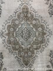 MaxSold Auction: Tabriz rug - Markham (Ontario, Canada) PARTNER MANAGED Reseller Online Auction - Essex Avenue