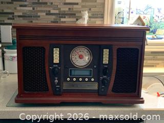 MaxSold Auction: All-in-One Turntable/AM-FM Radio/CD Recorder/Cassette Tape Recorder/Player (D123 XL) - Grand Valley (Ontario, Canada) SELLER MANAGED Estate Sale Online Auction - Mill Street