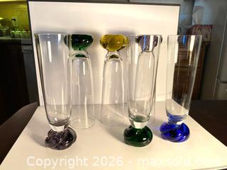 MaxSold Auction: Mid-Century Modern Bud Vases - Ottawa (Ontario, Canada) SELLER MANAGED Estate Sale Online Auction - Hot Springs Way