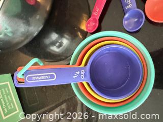 MaxSold Auction: Baking Tools Measuring Spoons More - Los Angeles (California, USA) PARTNER MANAGED Estate Sale Online Auction - Shoup Avenue (CONDO)