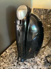 MaxSold Auction: Hamilton Beach Countertop Can Opener - Los Angeles (California, USA) PARTNER MANAGED Estate Sale Online Auction - Shoup Avenue (CONDO)