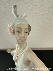 MaxSold Auction: Lladro Grand Dame Figurine 1568 - Los Angeles (California, USA) PARTNER MANAGED Estate Sale Online Auction - Shoup Avenue (CONDO)