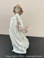 MaxSold Auction: Lladro "Spring Splendor" Figurine 5898 - Los Angeles (California, USA) PARTNER MANAGED Estate Sale Online Auction - Shoup Avenue (CONDO)