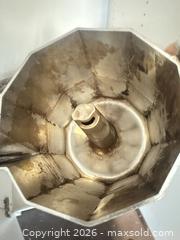 MaxSold Auction: Primula and Gnali & Zani Coffee Makers with Mr. Coffee too! - Los Angeles (California, USA) PARTNER MANAGED Estate Sale Online Auction - Shoup Avenue (CONDO)