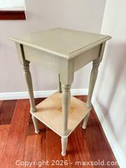 MaxSold Auction: Small End Table  - Los Angeles (California, USA) PARTNER MANAGED Estate Sale Online Auction - Shoup Avenue (CONDO)
