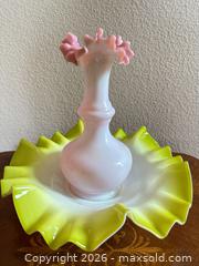 MaxSold Auction: Vintage Milk Glass Glass Bowl Vase  - Los Angeles (California, USA) PARTNER MANAGED Estate Sale Online Auction - Shoup Avenue (CONDO)